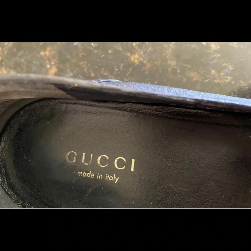 GUCCI women's black leather ballet flats Size 36.5 Made In Italy GG Logo. - Picture 3 of 9